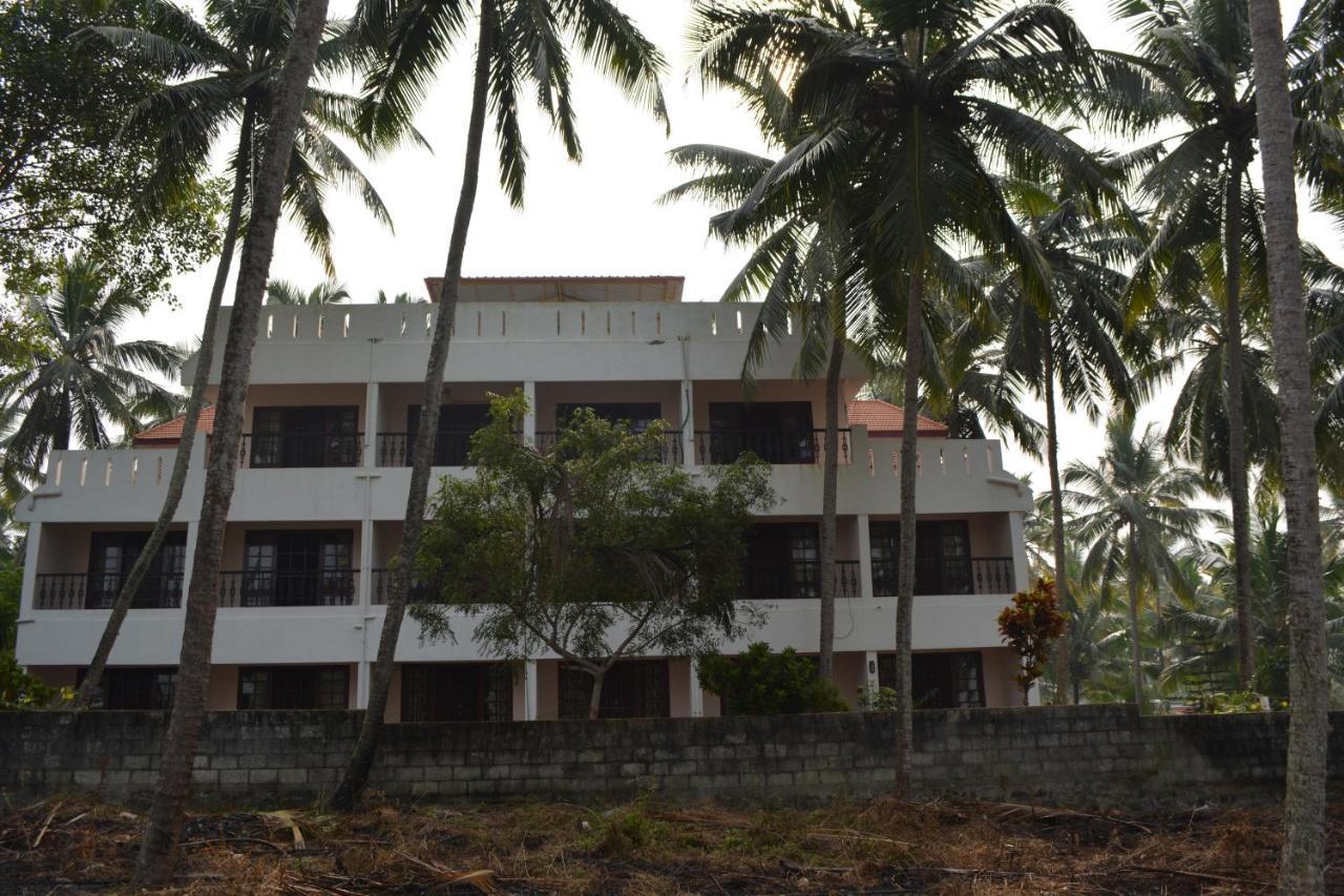 Indeevaram Apartments Kovalam Exterior photo