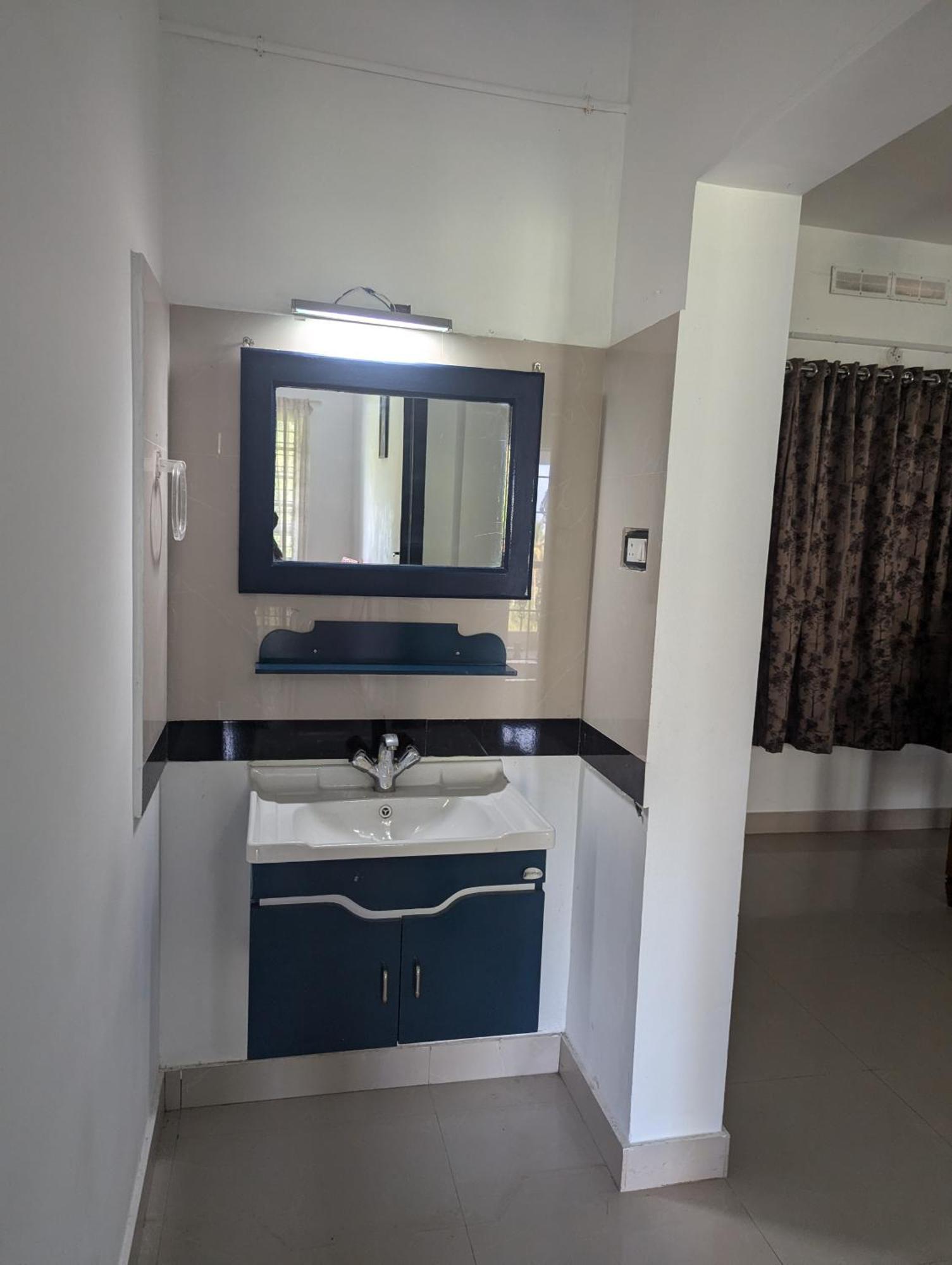 Indeevaram Apartments Kovalam Exterior photo