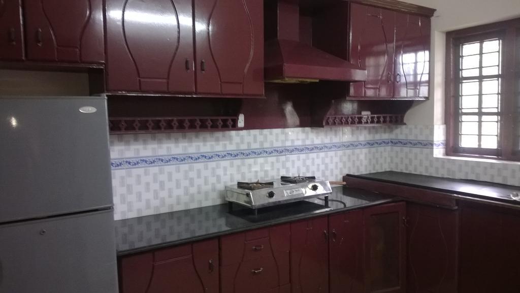 Indeevaram Apartments Kovalam Room photo