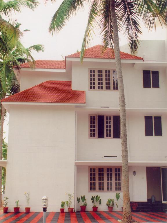 Indeevaram Apartments Kovalam Room photo